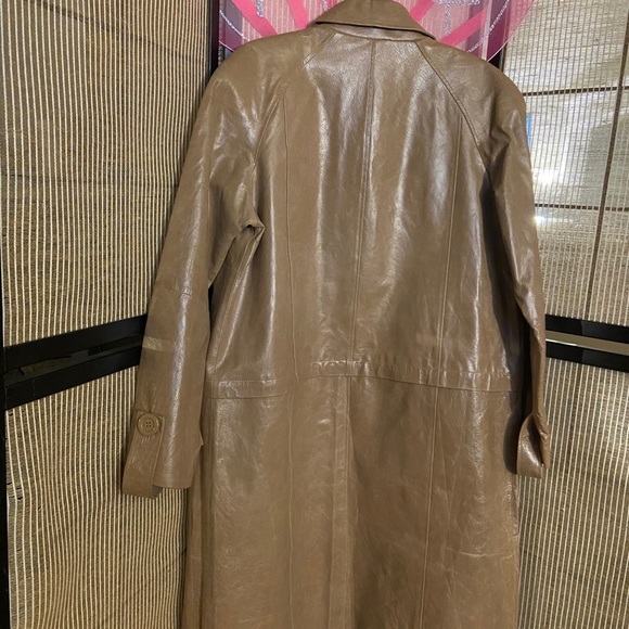 Trench/Cropped Leather Jacket, worn once. - Picture 2 of 4